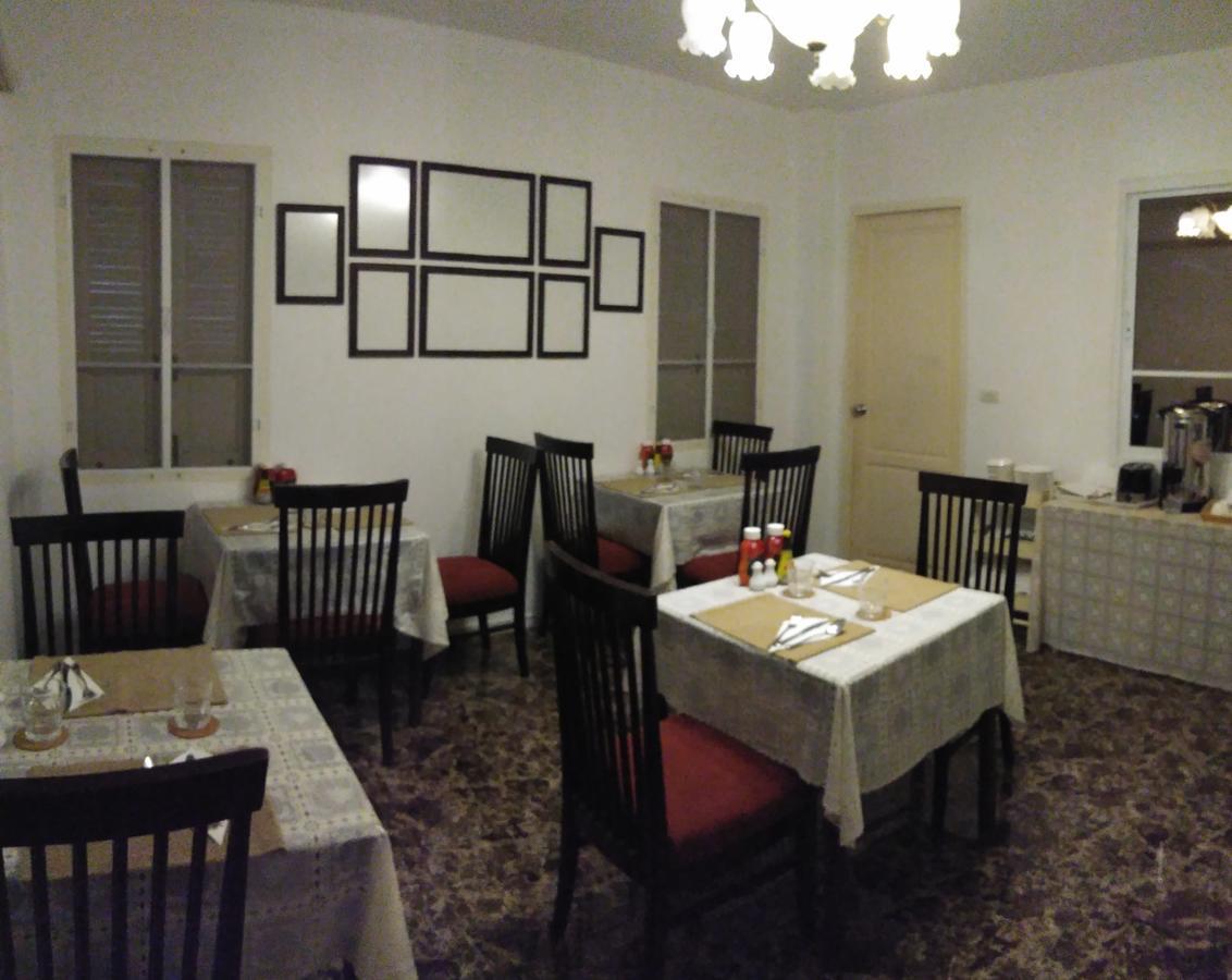 Dharasom' S Colonial House Hotel Bangkok Bagian luar foto
